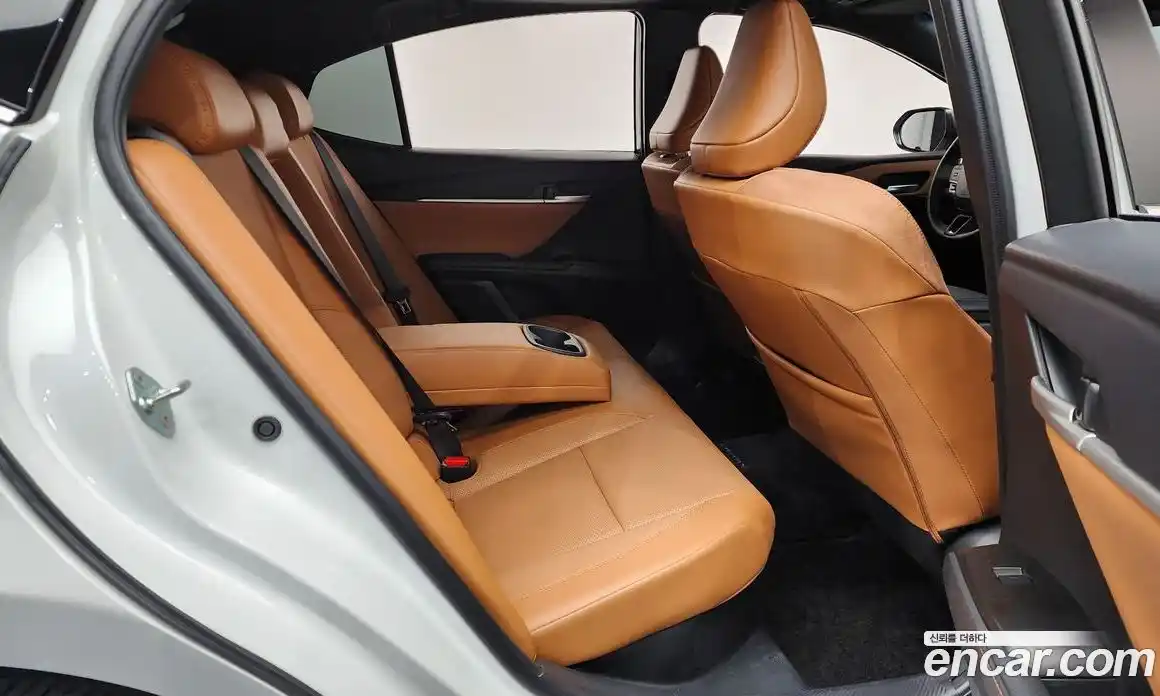 Toyota Camry 2025 2.5 Автомат в Москве № 472906, фото 12