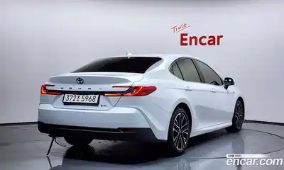 Toyota Camry 2025 2.5 Автомат в Москве № 472906, миниатюра 2