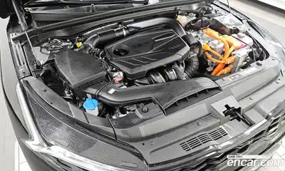 Kia K5 2023 2.0 Автомат в Москве № 50411, миниатюра 2