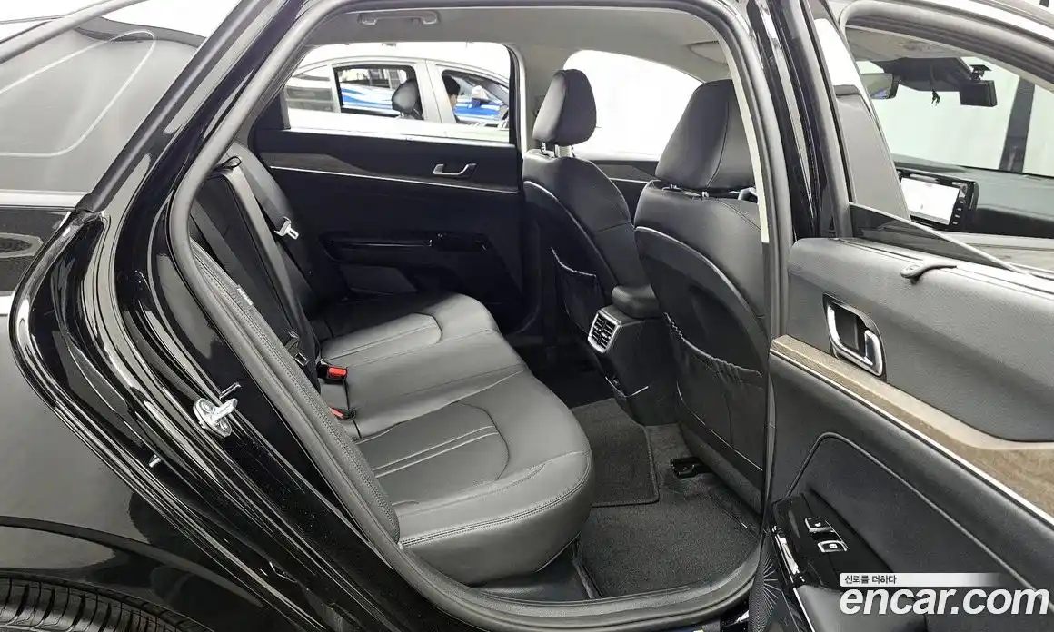 Kia K5 2023 2.0 Автомат в Москве № 50411, фото 9