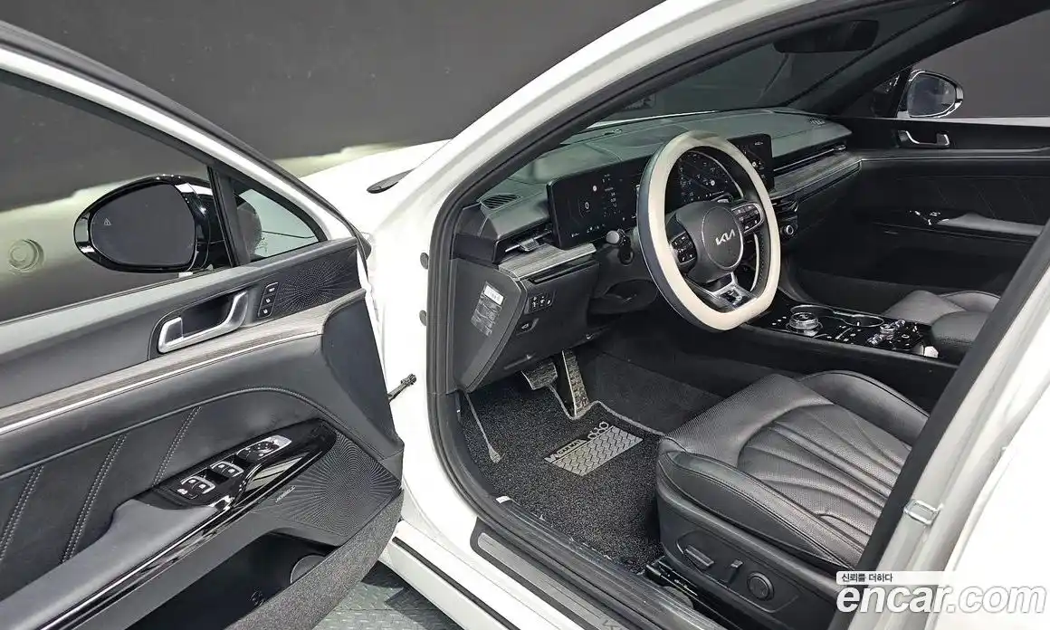 Kia K5 2024 1.6 Автомат в Москве № 51355, фото 18