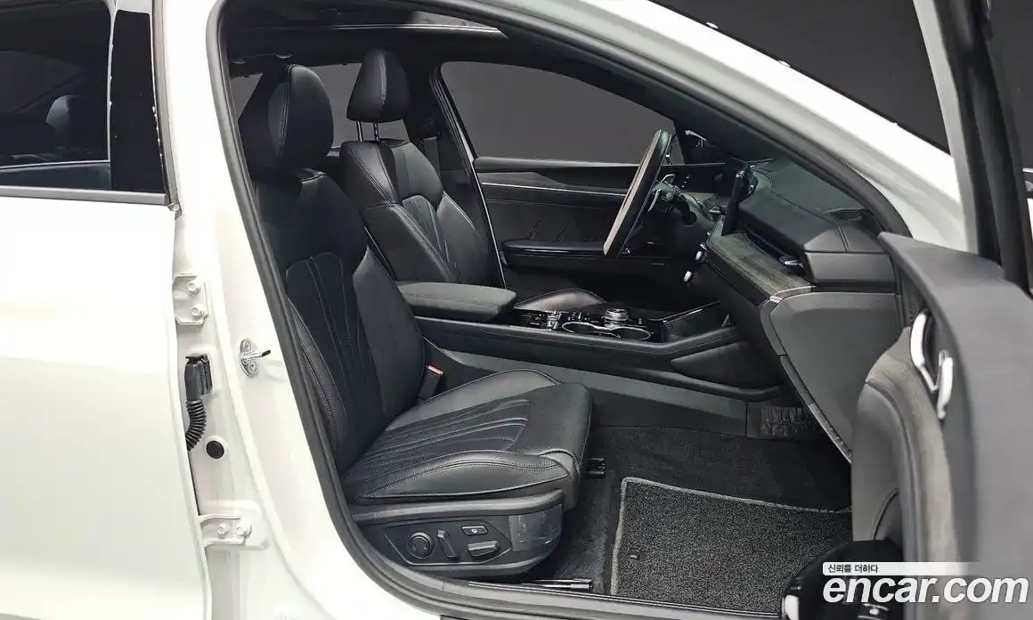 Kia K5 2024 1.6 Автомат в Москве № 51355, фото 19