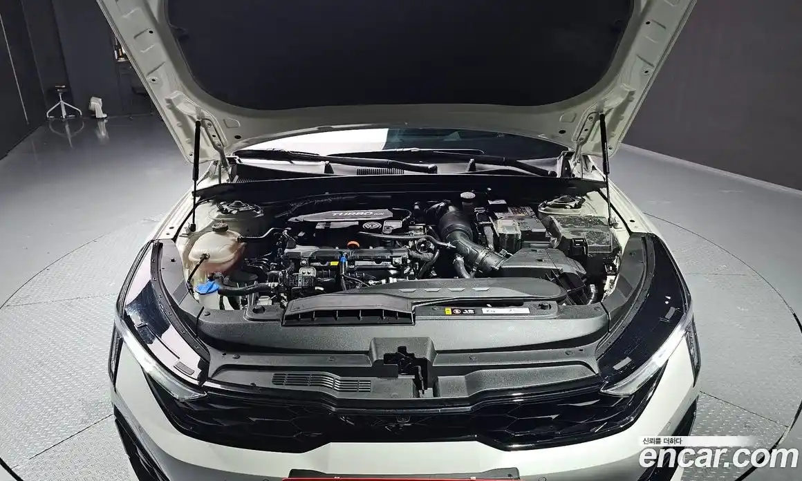 Kia K5 2024 1.6 Автомат в Москве № 51355, фото 6