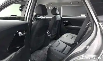 Kia Niro 2021 1.6 Автомат в Москве № 52170, миниатюра 12