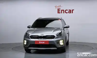 Kia Niro 2021 1.6 Автомат в Москве № 52170, миниатюра 3