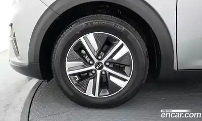 Kia Niro 2021 1.6 Автомат в Москве № 52170, миниатюра 5