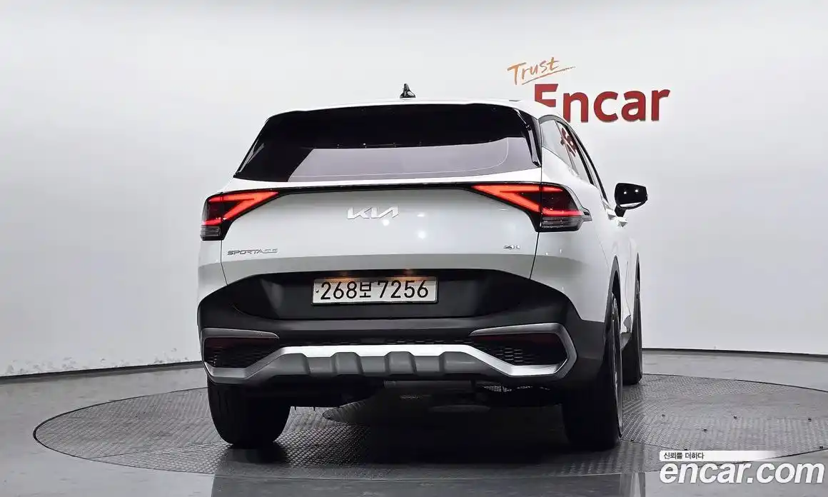 Kia Sportage 2024 2.0 Автомат в Москве № 5311, фото 4