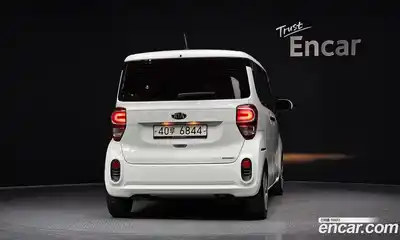 Kia Ray 2019 1.0 Автомат в Москве № 53521, миниатюра 3