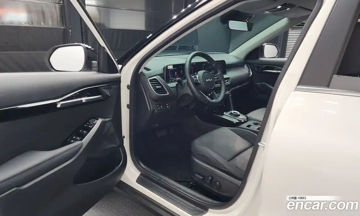 Kia Seltos 2025 1.6 Автомат в Москве № 54406, фото 6