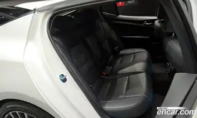 Kia Stinger 2018 2.0 Автомат в Москве № 56054, миниатюра 12