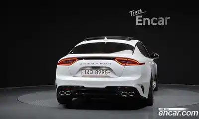 Kia Stinger 2018 2.0 Автомат в Москве № 56054, миниатюра 4
