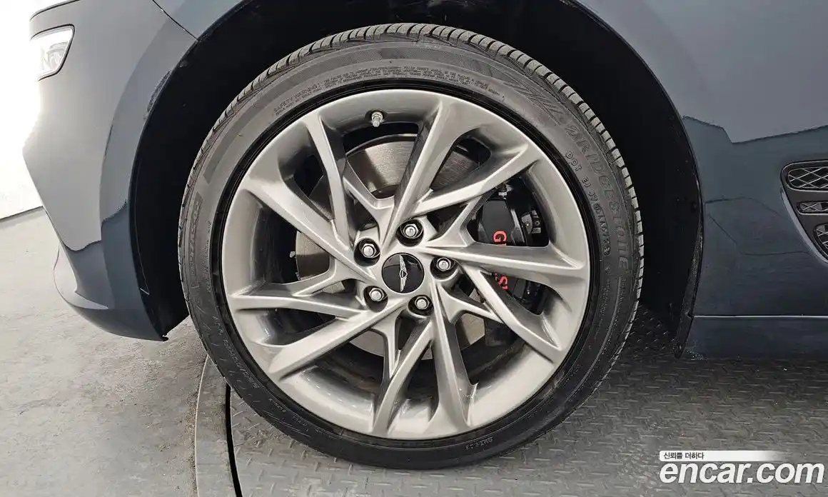 Genesis G70 2024 2.5 Автомат в Москве № 58282, фото 16