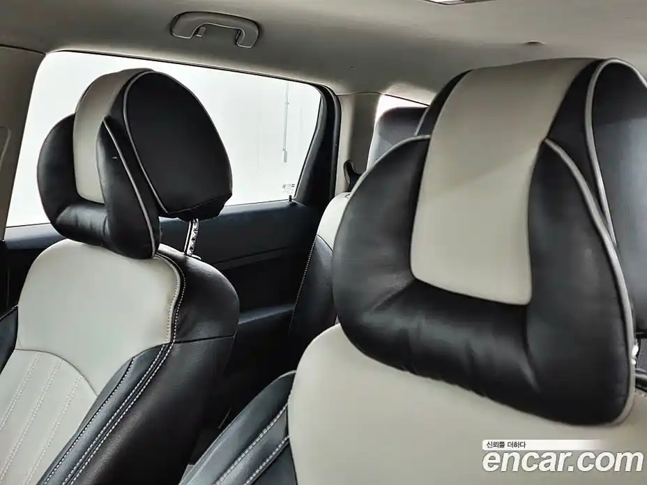 Chevrolet Orlando 2012 2.0 Автомат в Москве № 67272, фото 17