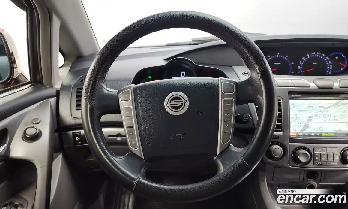 SsangYong Korando 2014 2.0 Автомат в Москве № 831, фото 9