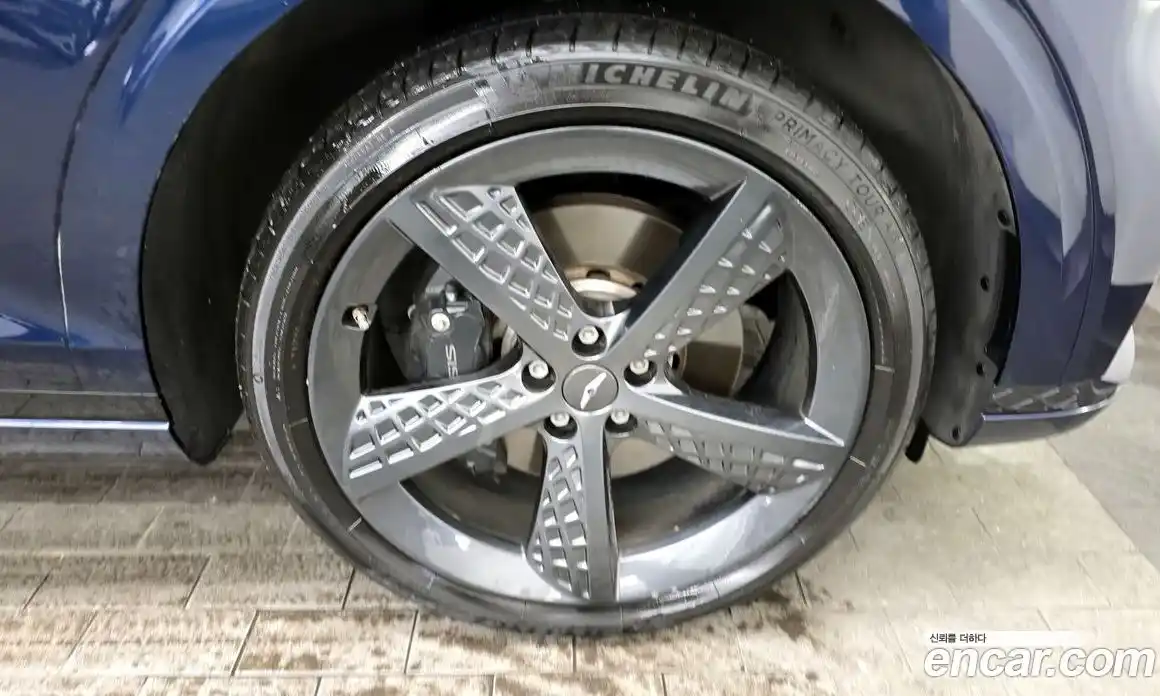 Genesis GV70 2022 2.5 Автомат в Москве № 83544, фото 13