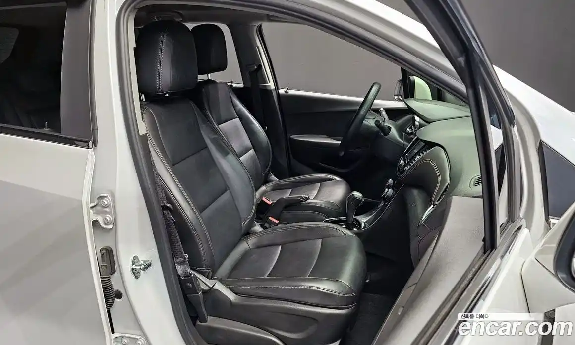 Chevrolet Trax 2017 1.6 Автомат в Москве № 96435, фото 19