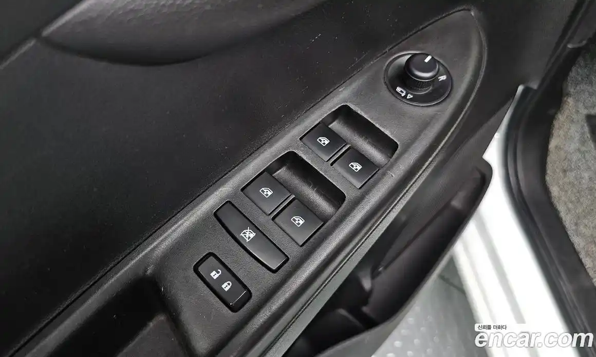 Chevrolet Spark 2016 1.0 Автомат в Москве № 104419, фото 14