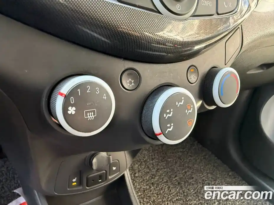 Chevrolet Spark 2014 1.0 Механическая в Москве № 105402, фото 14