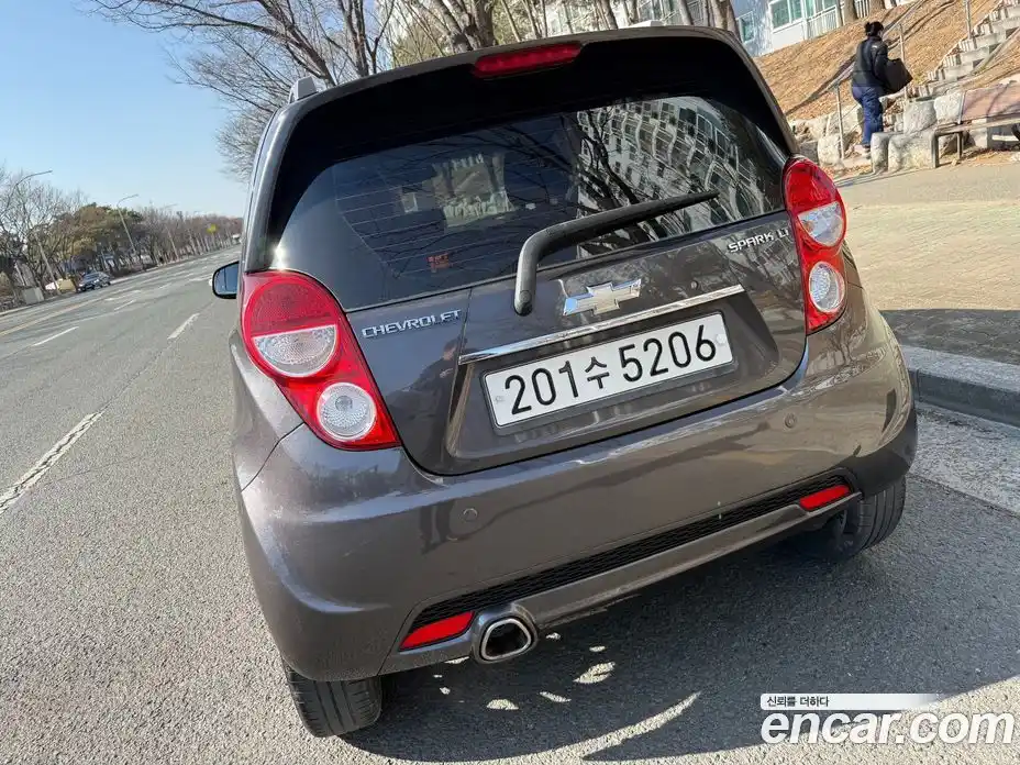 Chevrolet Spark 2014 1.0 Механическая в Москве № 105402, фото 6