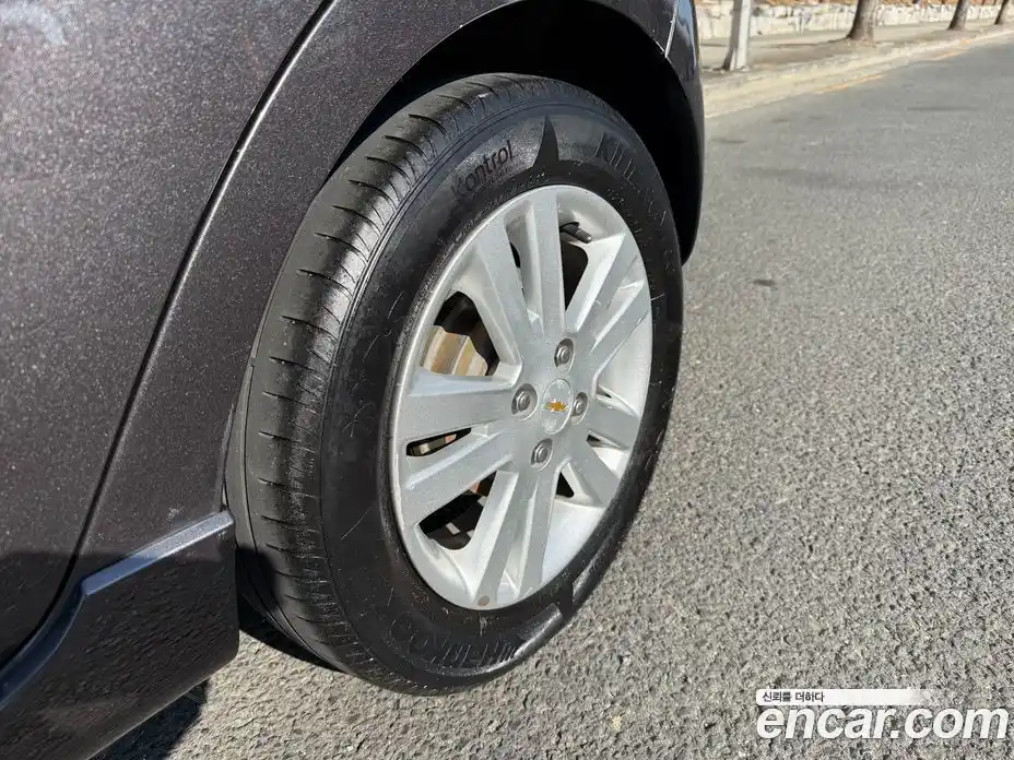 Chevrolet Spark 2014 1.0 Механическая в Москве № 105402, фото 7