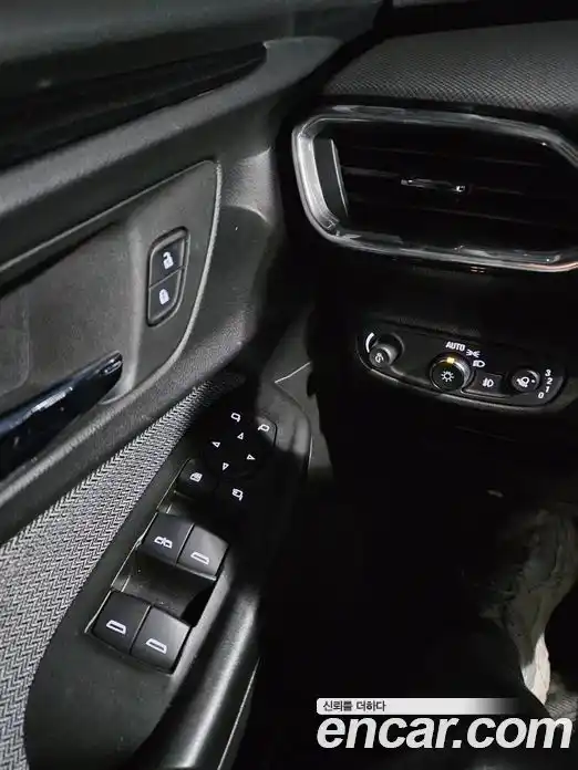 Chevrolet TrailBlazer 2023 1.3 Автомат в Москве № 105545, фото 11