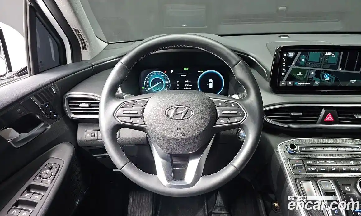 Hyundai Santa Fe 2023 1.6 Автомат в Москве № 108720, фото 11