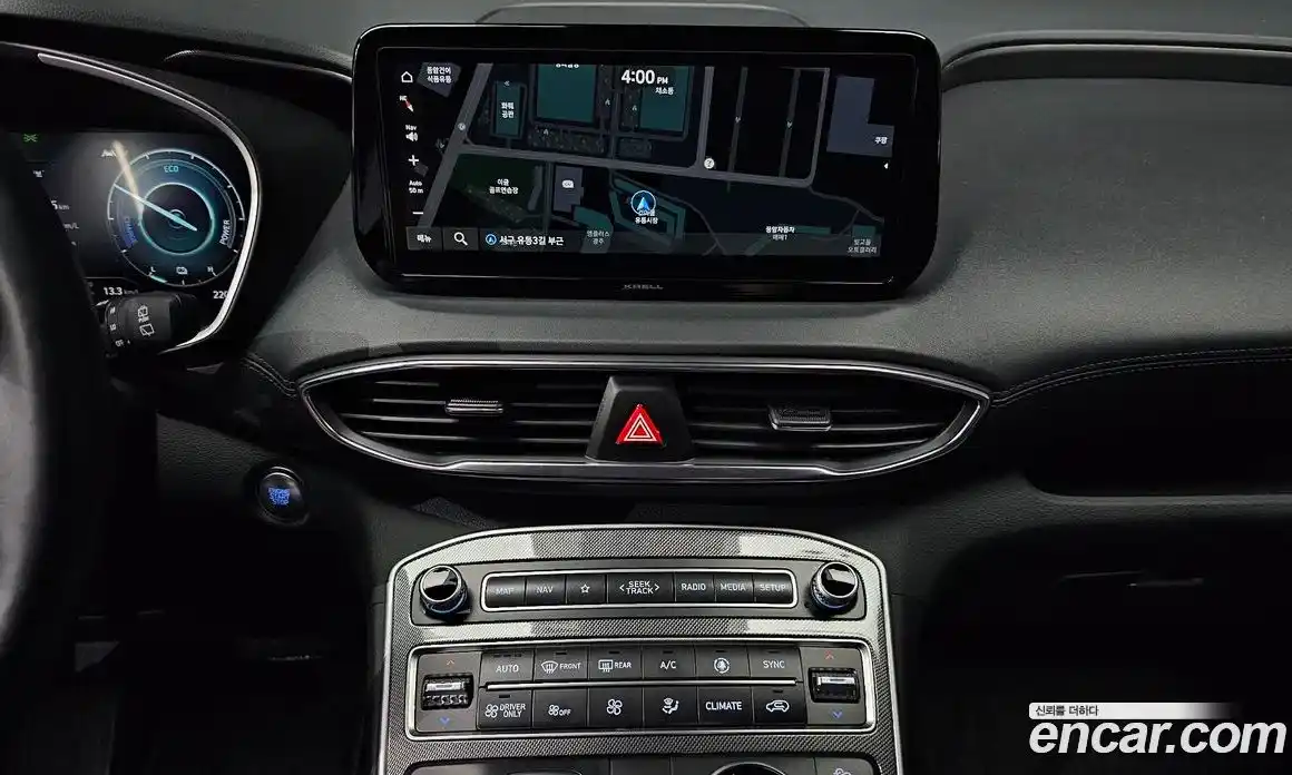 Hyundai Santa Fe 2023 1.6 Автомат в Москве № 108720, фото 13