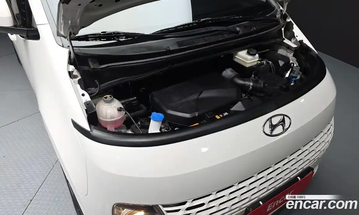 Hyundai Staria 2022 2.2 Автомат в Москве № 110064, фото 12