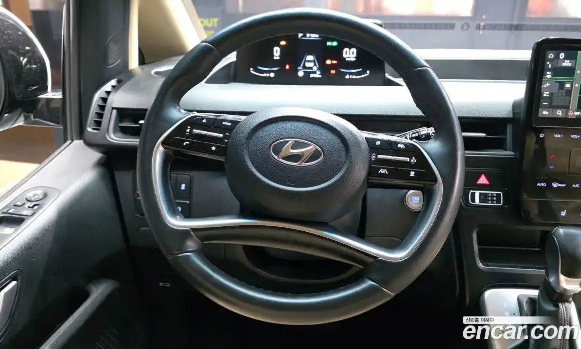 Hyundai Staria 2022 2.2 Автомат в Москве № 110064, фото 15