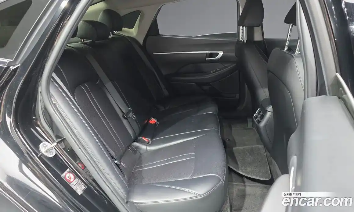 Hyundai Sonata 2023 2.0 Автомат в Москве № 111176, фото 12