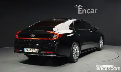 Hyundai Sonata 2023 2.0 Автомат в Москве № 111176, миниатюра 2