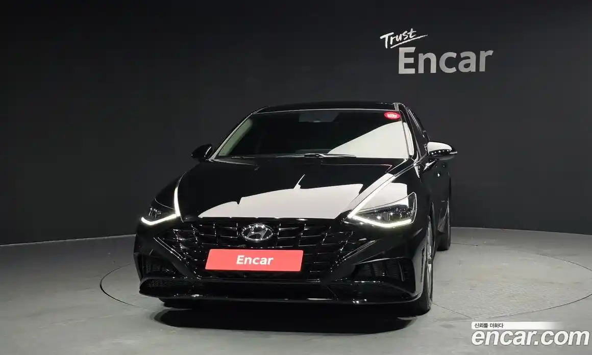 Hyundai Sonata 2023 2.0 Автомат в Москве № 111176, фото 3