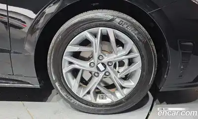 Hyundai Sonata 2023 2.0 Автомат в Москве № 111176, миниатюра 5