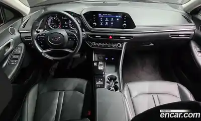 Hyundai Sonata 2023 2.0 Автомат в Москве № 111176, миниатюра 7