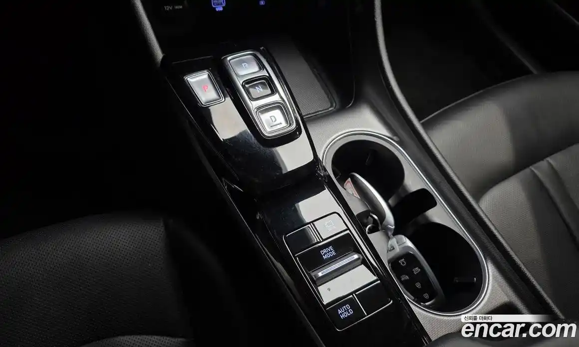 Hyundai Sonata 2023 2.0 Автомат в Москве № 111176, фото 9