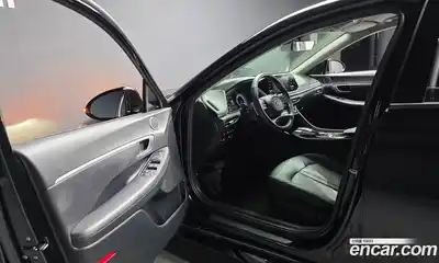 Hyundai Sonata 2023 2.0 Автомат в Москве № 111176, миниатюра 10