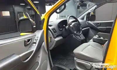 Hyundai Starex 2019 2.4 Автомат в Москве № 112269, миниатюра 11