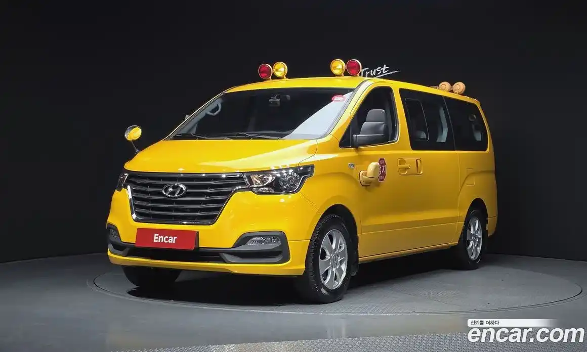 Hyundai Starex 2019 2.4 Автомат в Москве № 112269, фото 16