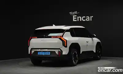 Kia EV3 2026 0.2 Автомат в Москве № 114437, миниатюра 5