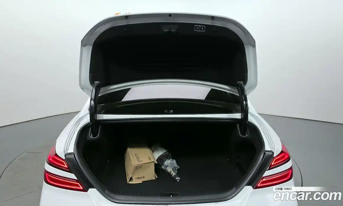 Genesis G70 2024 2.5 Автомат в Москве № 116653, фото 4