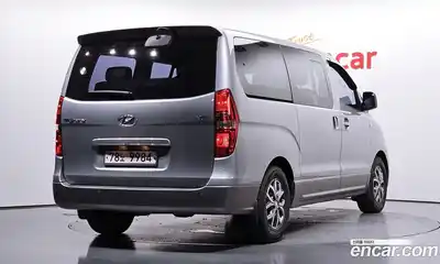 Hyundai Starex 2017 2.5 Автомат в Москве № 118677, миниатюра 11