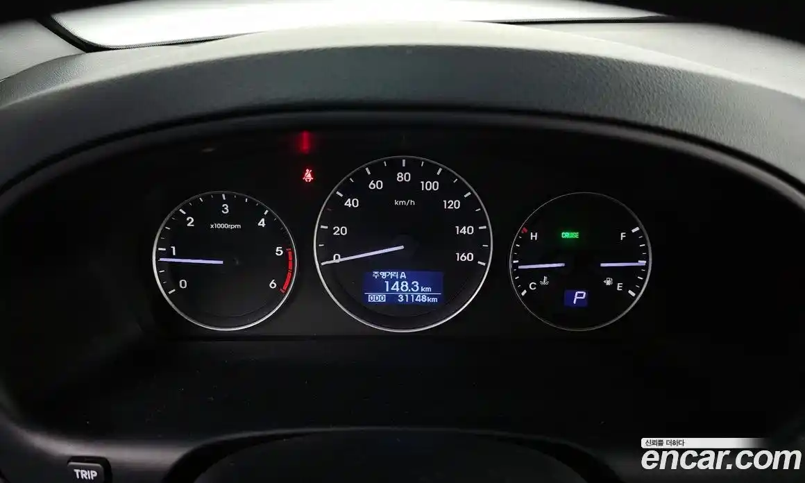 Hyundai Starex 2017 2.5 Автомат в Москве № 118677, фото 17