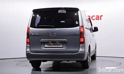 Hyundai Starex 2017 2.5 Автомат в Москве № 118677, миниатюра 7