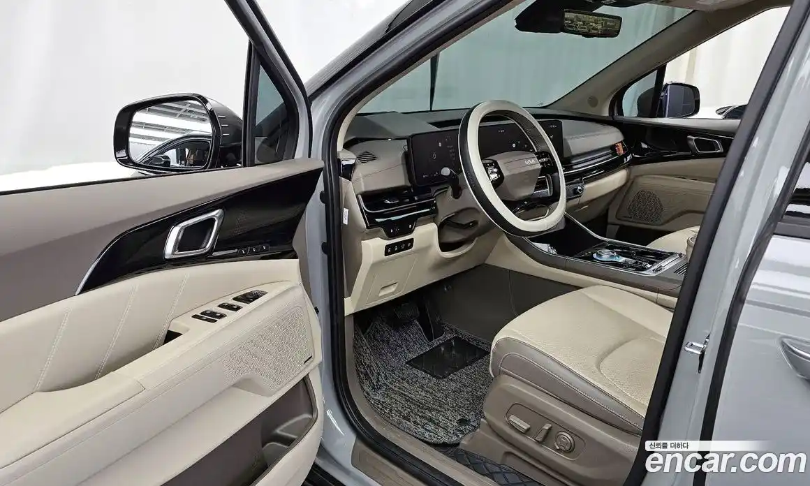 Kia Canival 2025 1.6 Автомат в Москве № 121926, фото 17