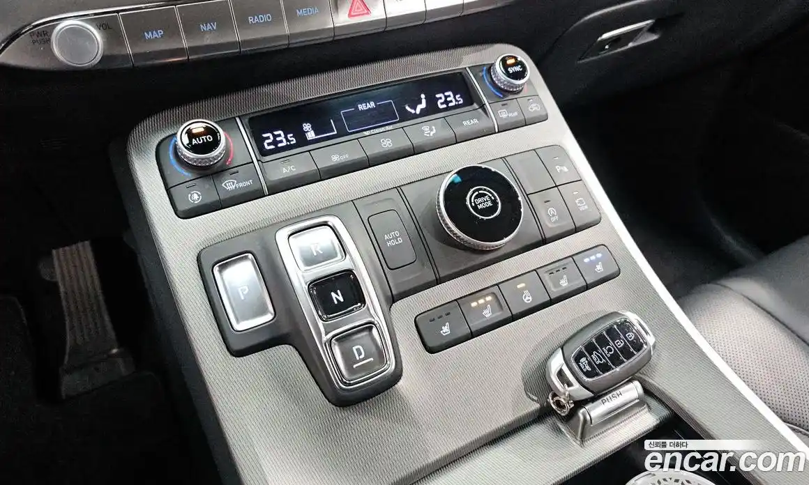 Hyundai Palisade 2022 2.2 Автомат в Москве № 123089, фото 14