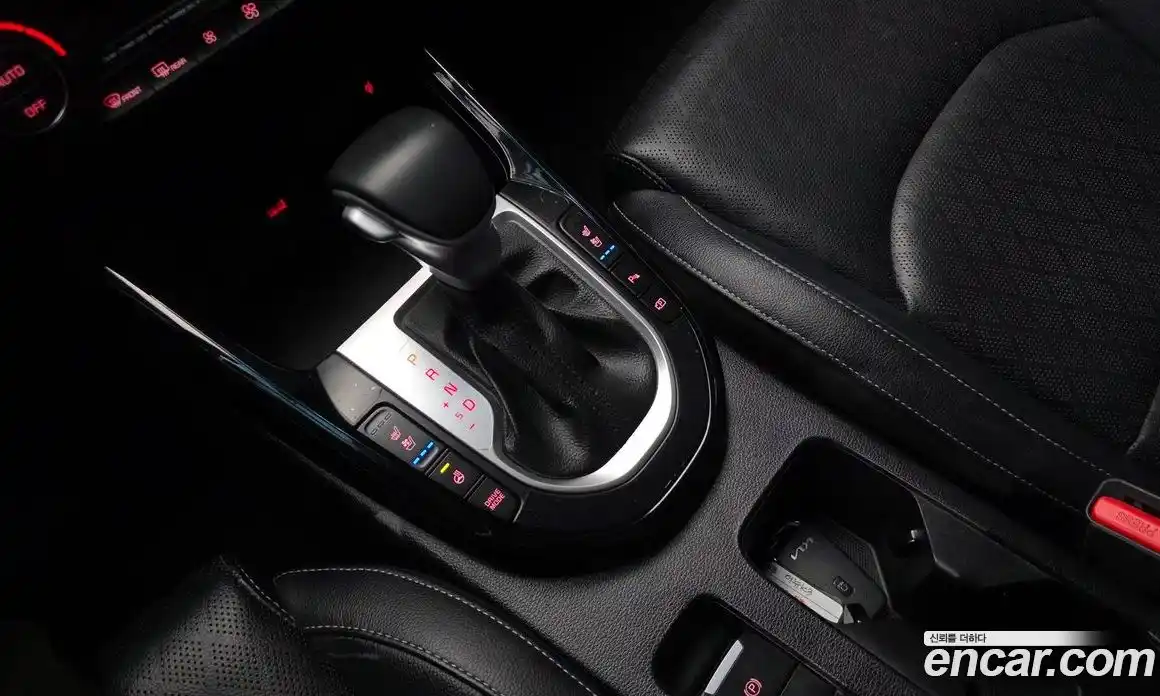 Kia K3 2022 1.6 Автомат в Москве № 123455, фото 1