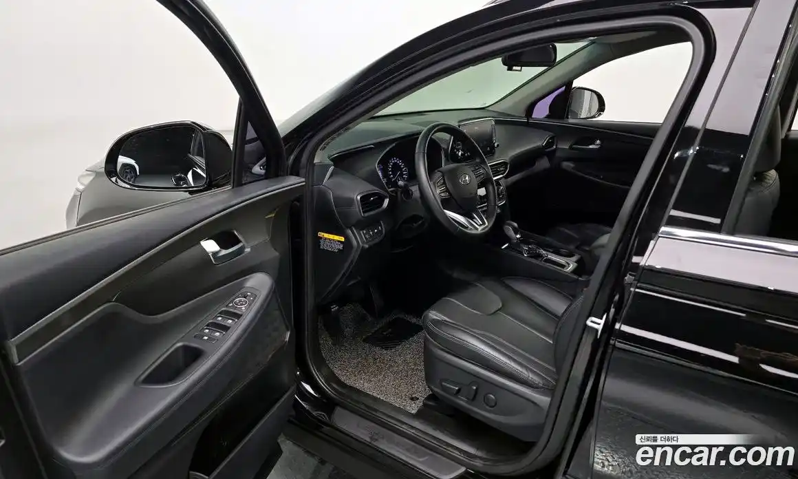 Hyundai Santa Fe 2019 2.0 Автомат в Москве № 124107, фото 11