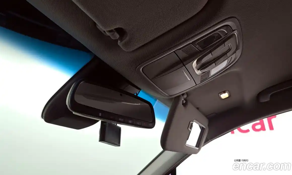 Hyundai Santa Fe 2019 2.0 Автомат в Москве № 124107, фото 20