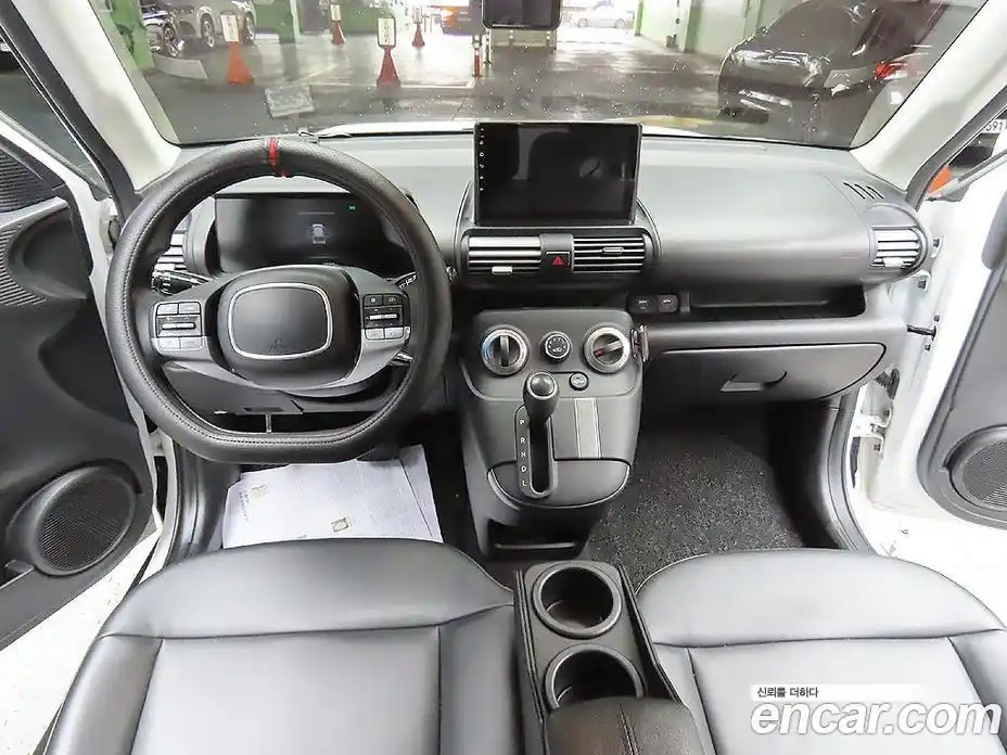 Hyundai Casper 2024 1.0 Автомат в Москве № 124551, фото 12