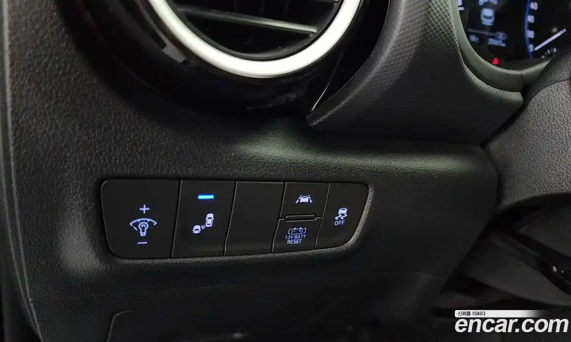 Hyundai Kona 2020 1.6 Автомат в Москве № 125000, фото 14